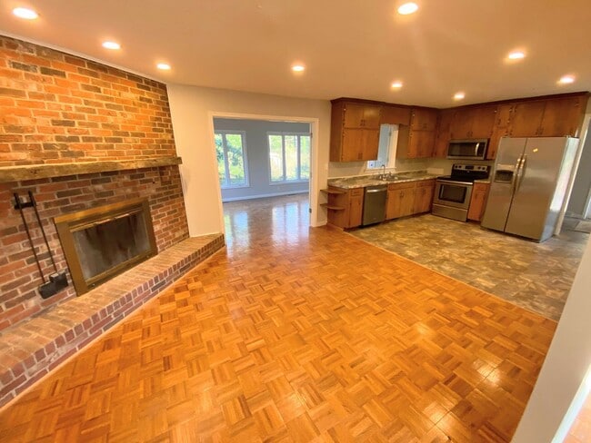 Photo - 4 Bedroom Home in Campbell County