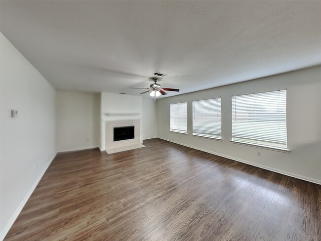 Photo - 16807 Pheasant Creek Ct