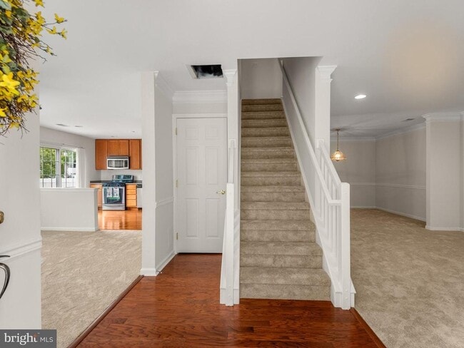 Photo - 103 Granite Ln