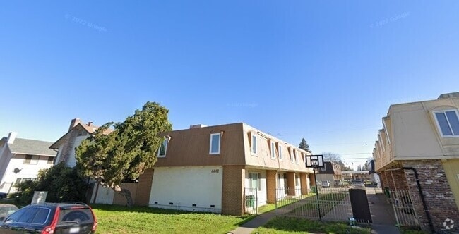 Building Photo - 8642 Acapulco Way Unit 2 Rental