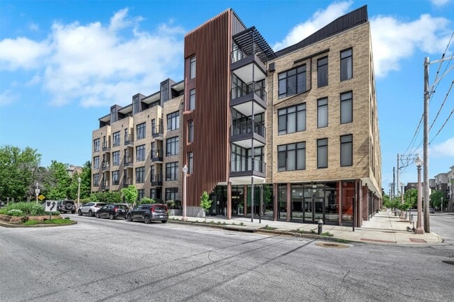 Photo - 4101 Laclede Ave Condo Unit 302