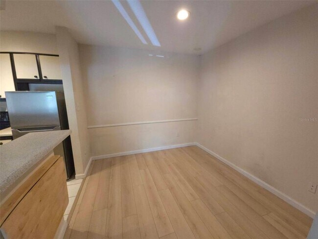 Photo - 9100 Dr M.L.K. Jr St N Unit 1302