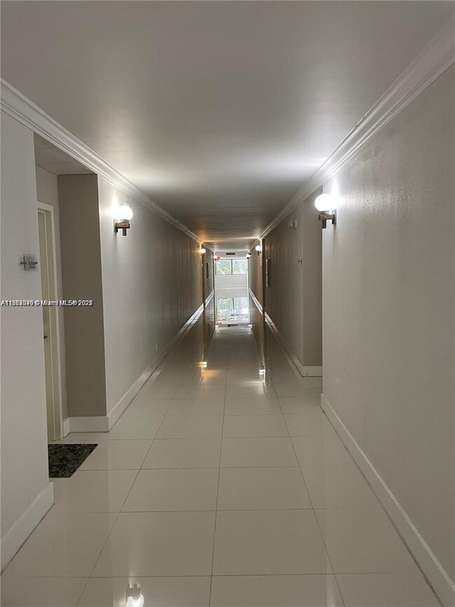 Photo - 200 Lakeview Dr Unit 203