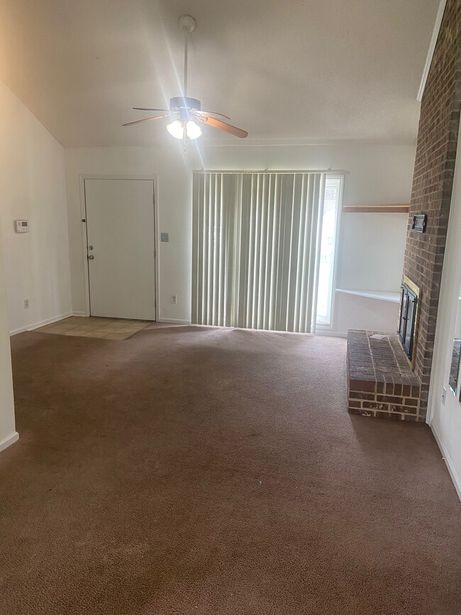 Photo - 6621 Pinta Ct