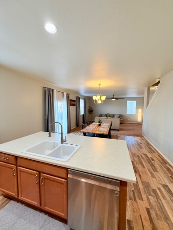 Photo - 3634 Daylily St