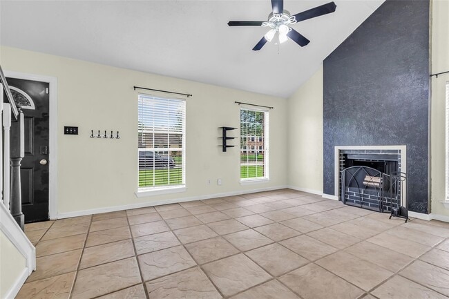 Photo - 15830 Pipers View Dr