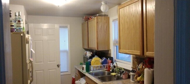 Photo - 122 E Hazel St Unit 122 E Hazel St