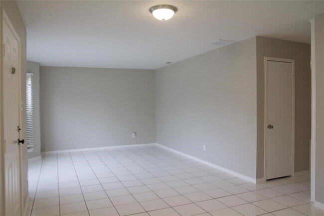 Photo - 3802 Willow Springs Ln