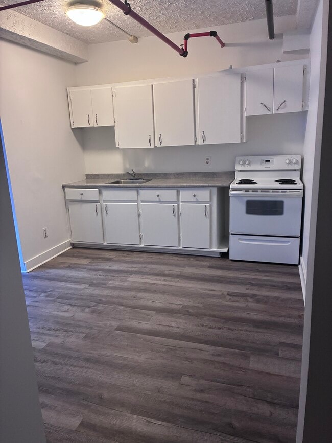 Photo - Beautiful Historic Building Unité 0107