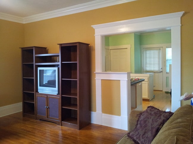 Photo - 311 W Mill St