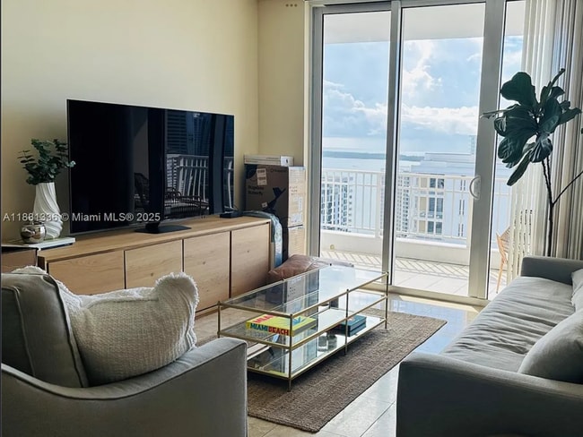 Building Photo - 801 Brickell Key Blvd Unit 2707