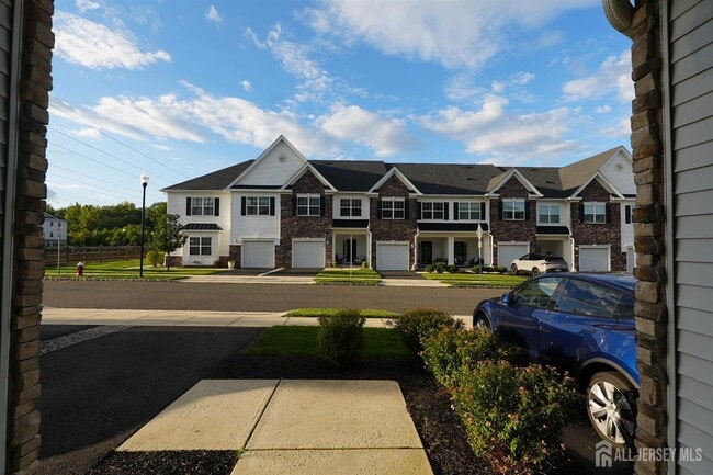 Photo - 1404 Tavern Rd