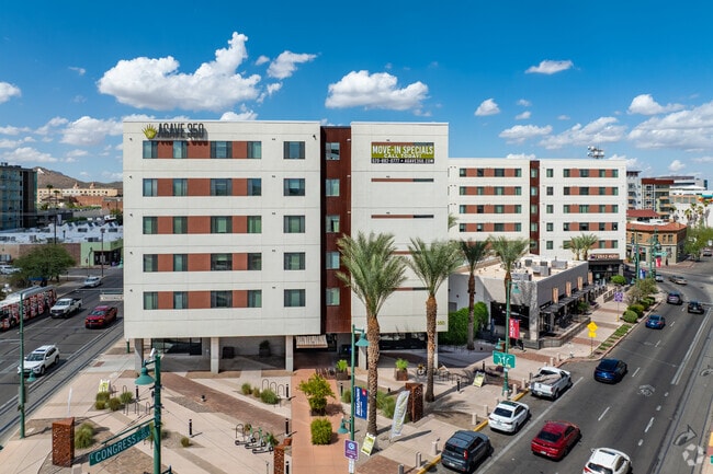 Building Photo - Agave 350 Rental