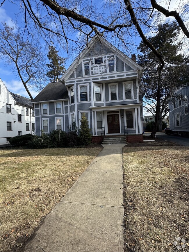 Building Photo - 611 Whitney Ave Unit A1 Rental