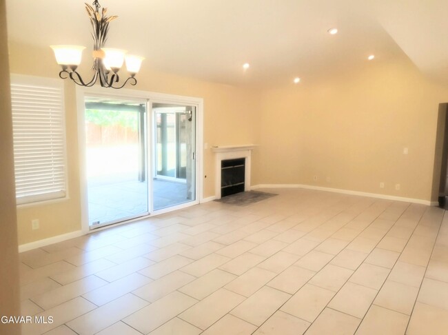 Photo - 37734 Tackstem St