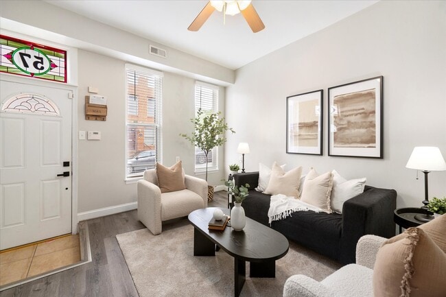 Photo - 57 E Heath St