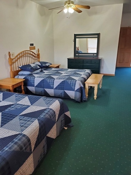 Photo - 325 S Clark St Unit 1F