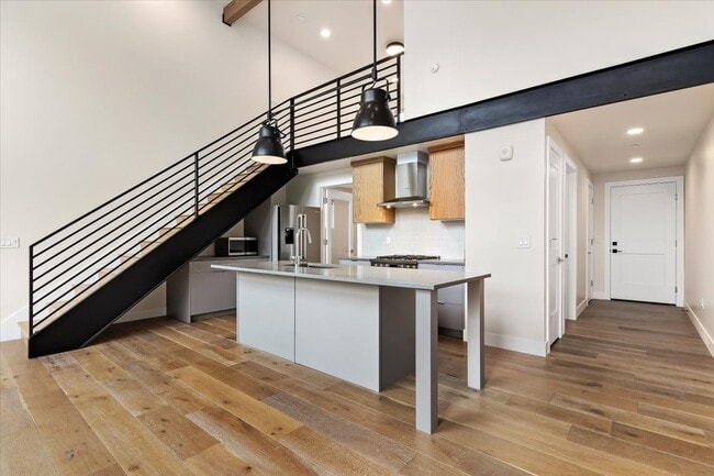 Photo - 810 E 800 S Unit #203