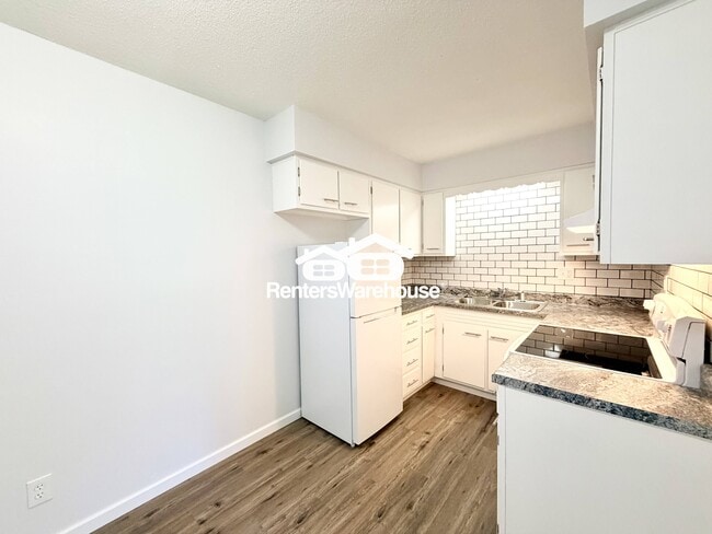 Photo - 211 S Green St