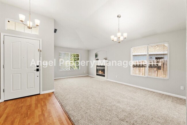 Photo - 10093 Oglethorpe Way