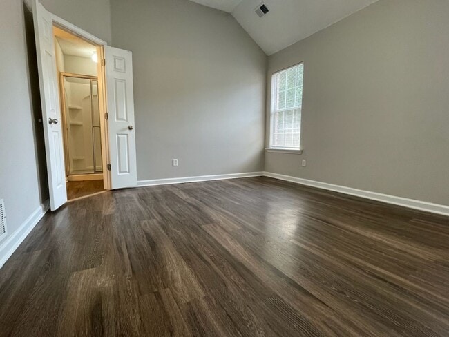 Photo - Highland Grove subdivision, Southaven schools