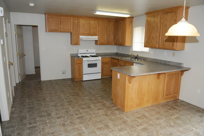 Photo - 73 Main St Unit 73 Main St.  B