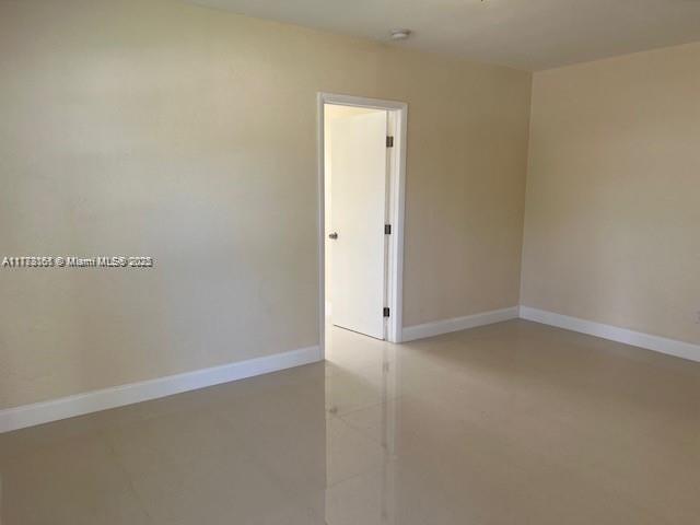 Photo - 1992 NE 172nd St Unit 2