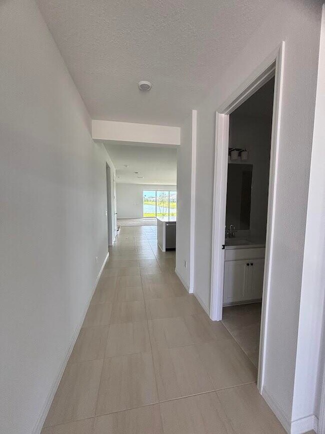 Photo - 9323 Lorenzo Wy