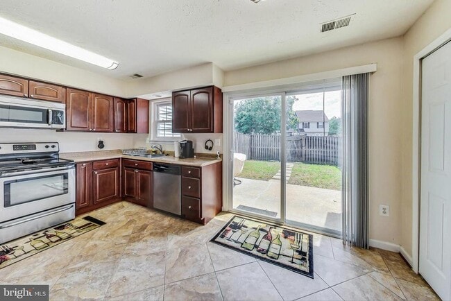 Photo - 6063 Sirenia Pl