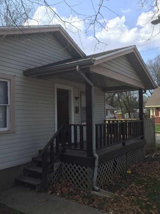 Photo - 1 Bed / 1 Bath House in Springfield, MO