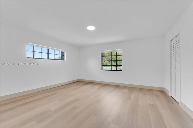Photo - 456 SW 20th Rd