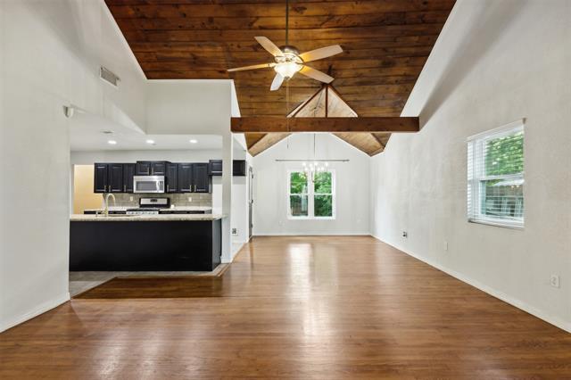 Photo - 4113 Valentine St