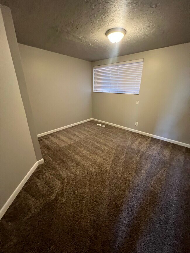 Photo - Renovated Two-Bedroom Apartment! Unidad 7