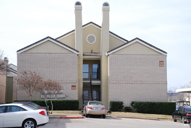 Hidden Ridge Apartments - Hidden Ridge Apartments