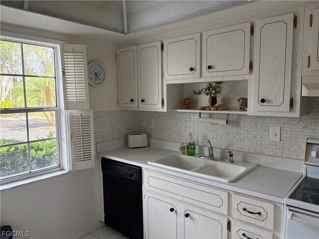 Photo - 1830 Brantley Rd Unit J1