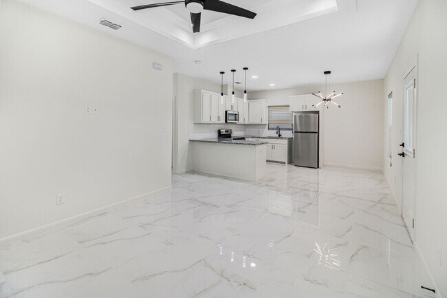 3518 S Dominique Dr Unit 2