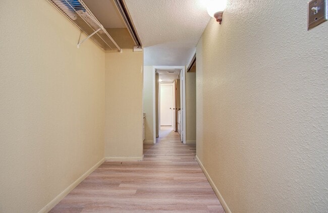Building Photo - 9000 Bissonnet St Unit 803 Rental