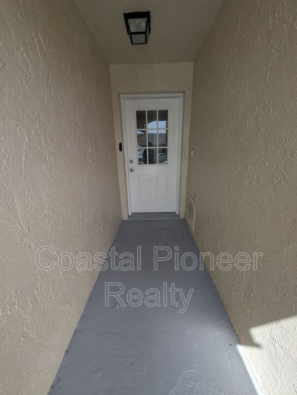 Photo - 1331 Coolridge Dr