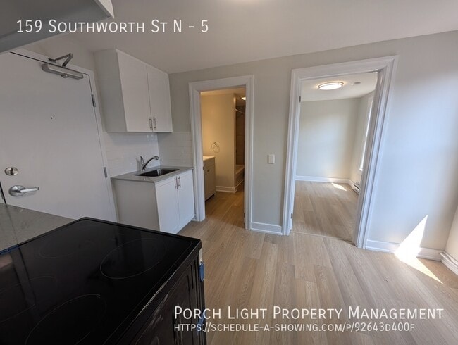 Photo - Bright and Fully Remodeled 2 Bedroom Unit 5
