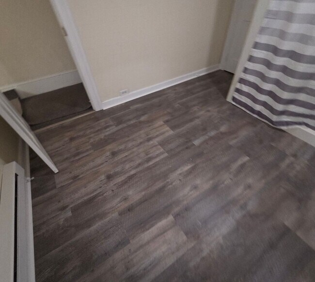 Photo - 33-35 Washington Street Unit 33 Washington St