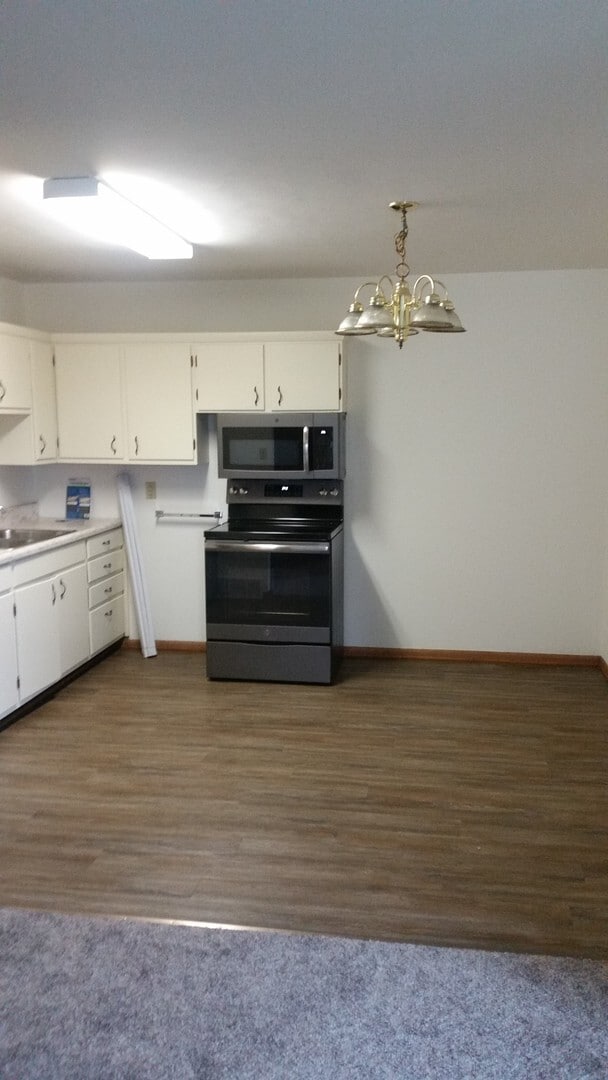 Photo - 2015-2015 Harrison Dr Unit 2013