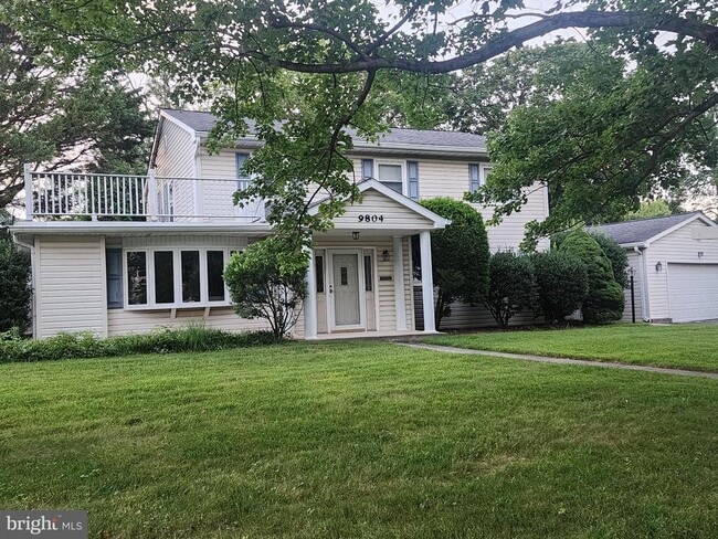 Photo - 9804 Broad St