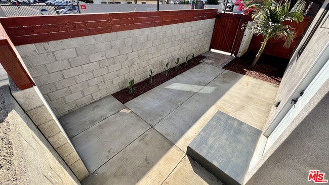 Photo - 5527 W 83rd St