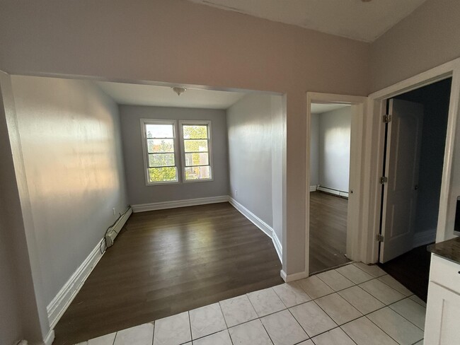 Photo - 166 Lexington Ave Unit 2R