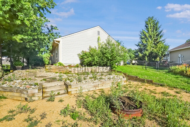 Photo - 4617 Welton St
