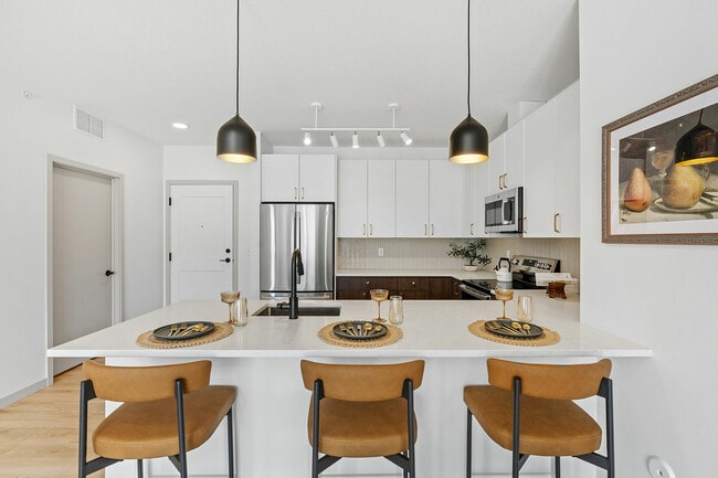 Model Unit Kitchen
