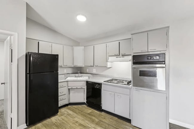 Brookwood Apartments