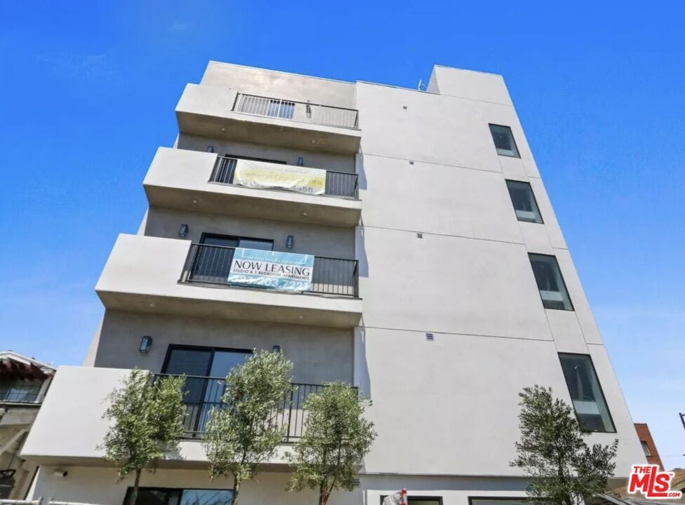 Photo - 919 S Harvard Blvd Unit 405