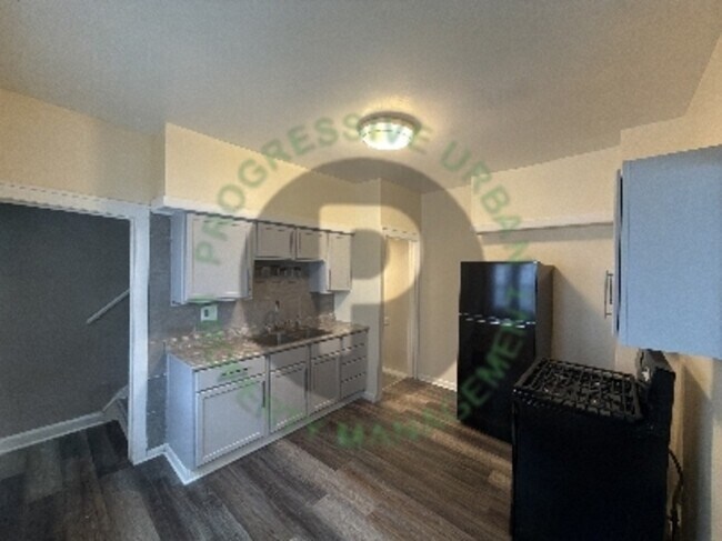 Photo - 11223 Nelson Ave