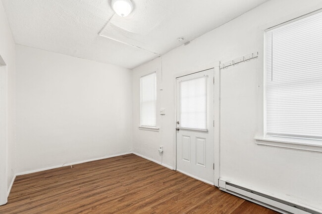 Photo - 1945 Cooper St Unit 1945 Cooper St